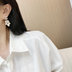 CHANEL 피어싱