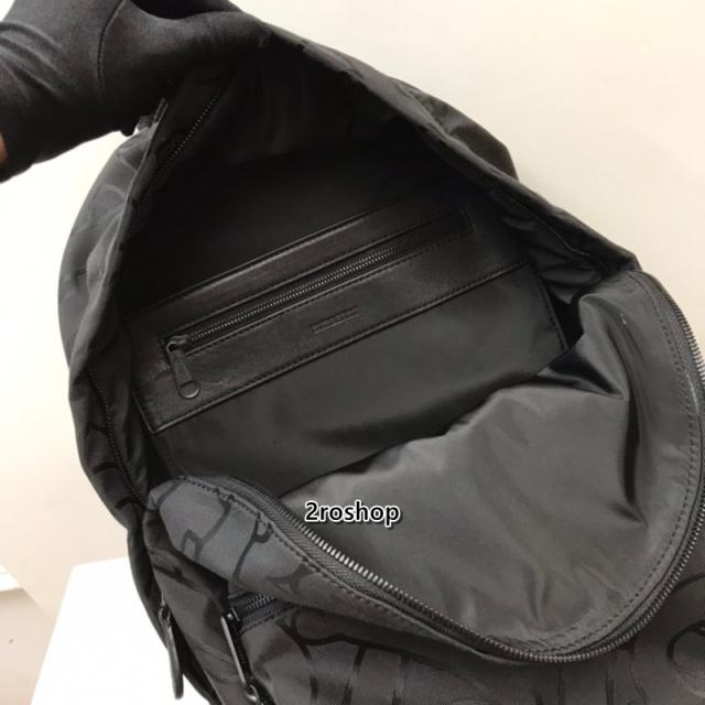 버버리백팩블랙