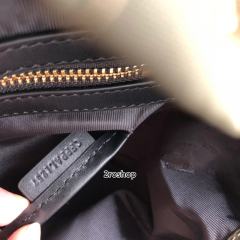버버리백팩라지카키