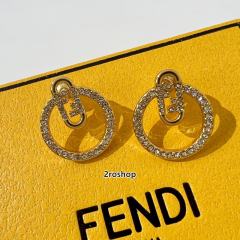 FENDI 피어싱
