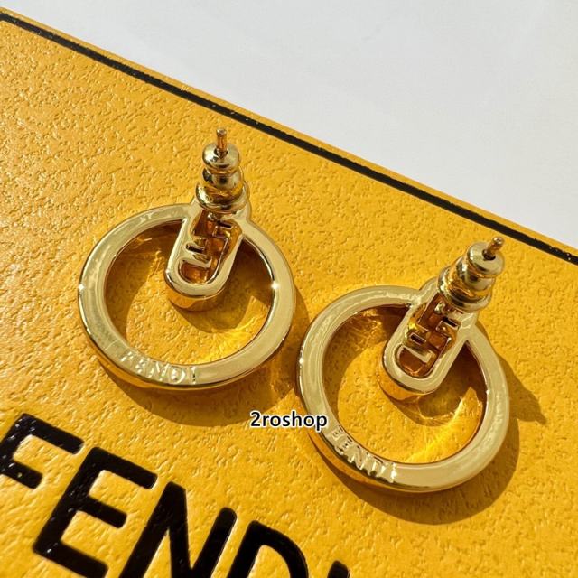 FENDI 피어싱