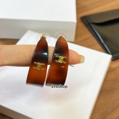 CELINE 피어싱