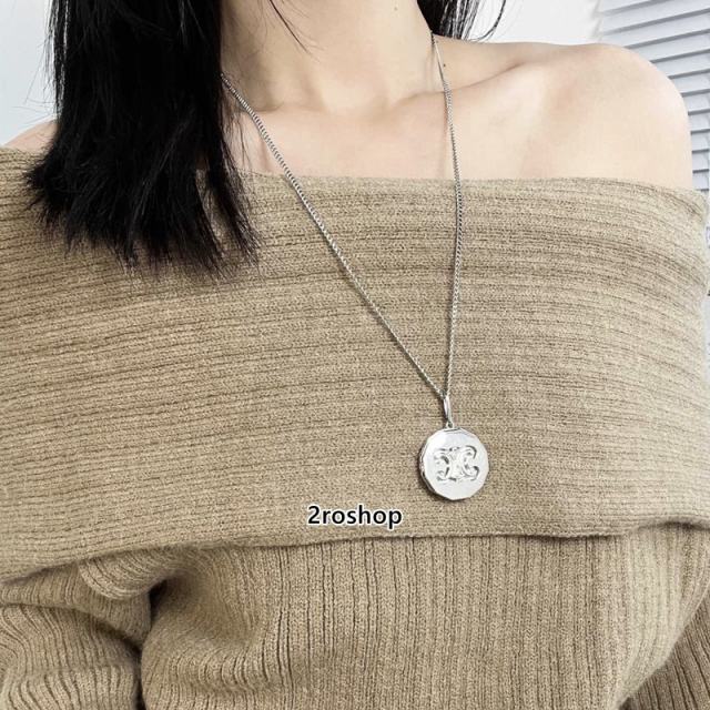 CELINE 피어싱