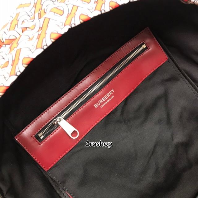 버버리백팩레드모노그램