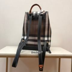 버버리백팩브라운체크