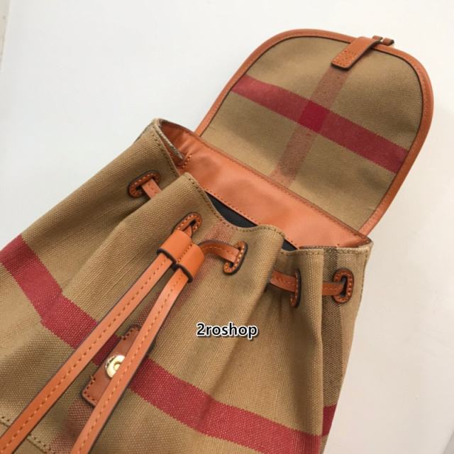 버버리백팩브라운체크