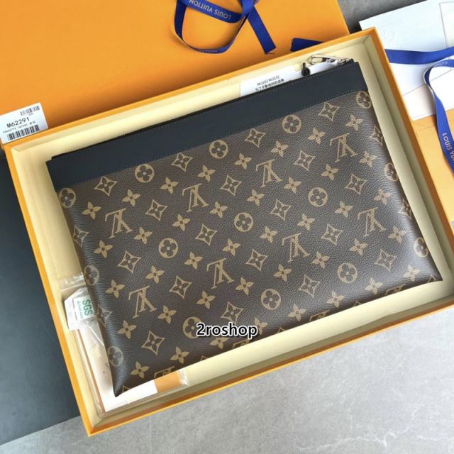 루이비통포쉐트클러치