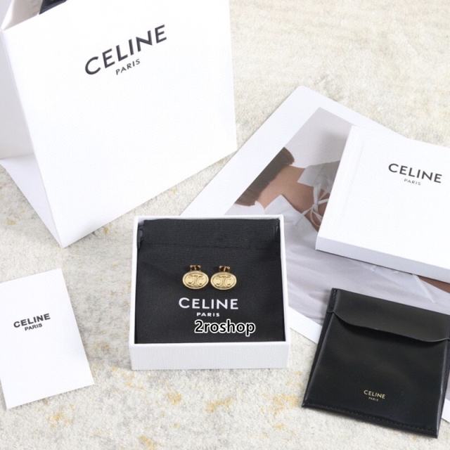 CELINE 피어싱