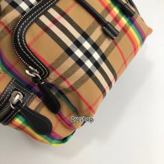 버버리백팩미듐레인보우체크