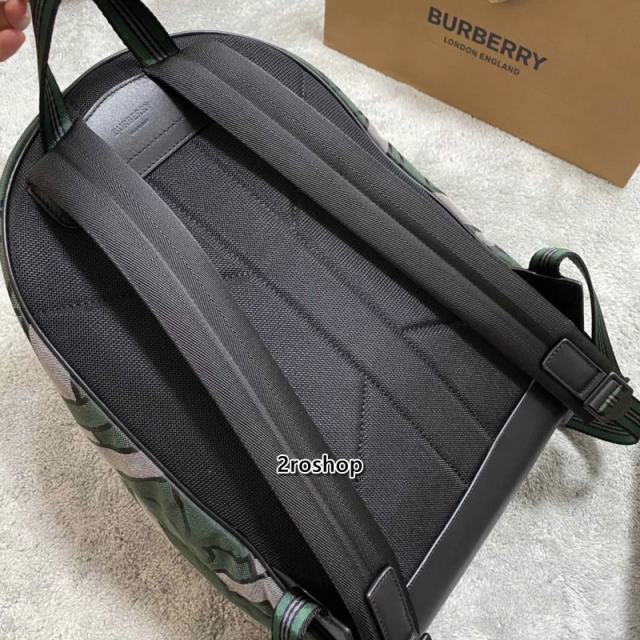 버버리백팩그린