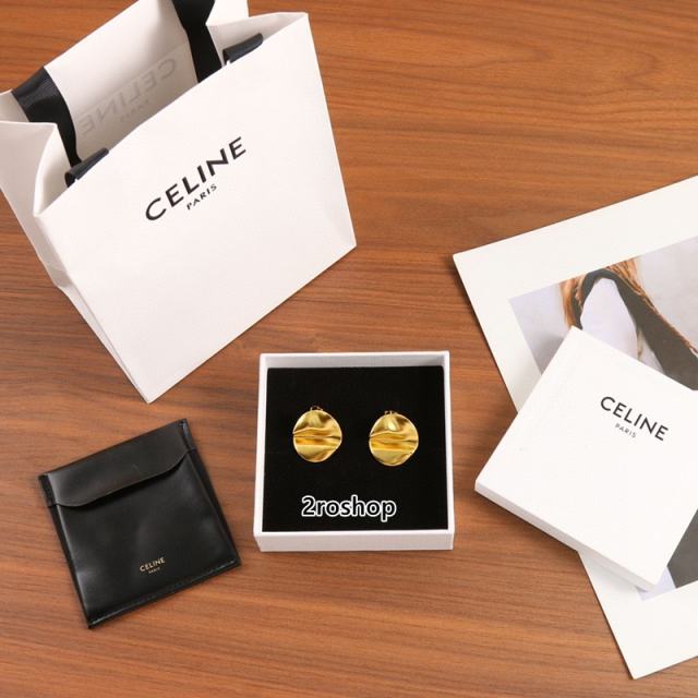 CELINE 피어싱