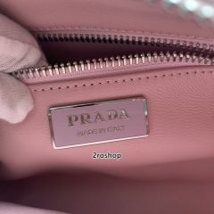 프라다크로스백
