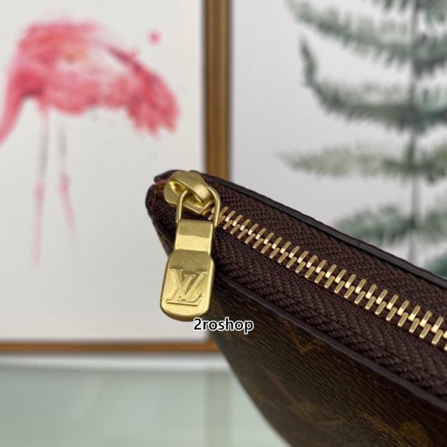 루이비통포쉐트클러치