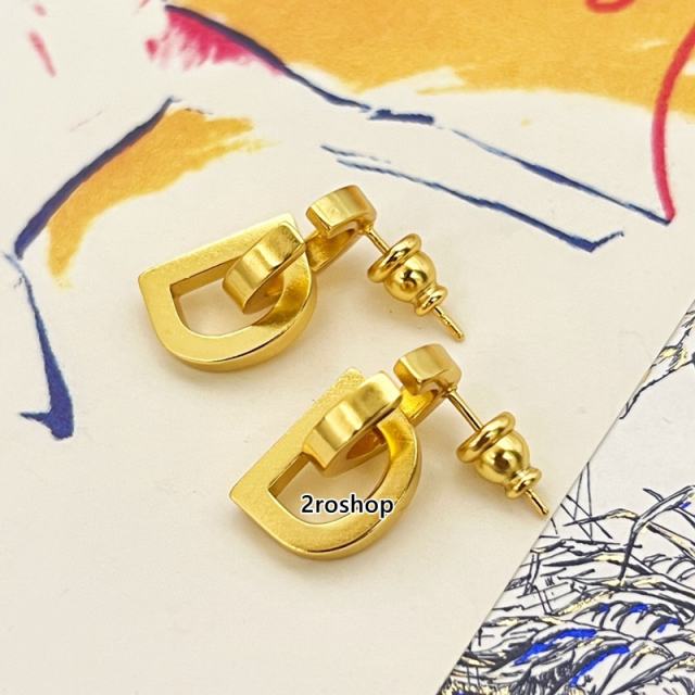 DIOR 피어싱