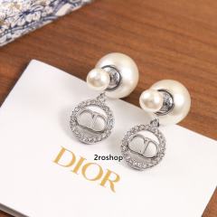 DIOR 피어싱
