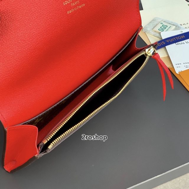 루이비통에밀리장지갑