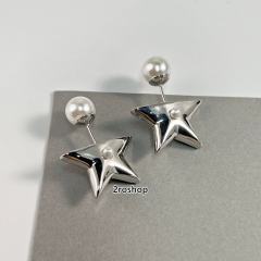 DIOR 피어싱