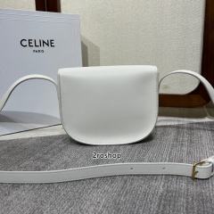 셀린느폴코백 (CUIR트리오페)