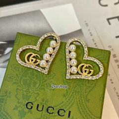 GUCCI 피어싱