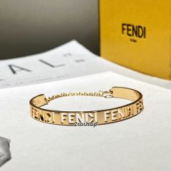 FENDI 팔찌