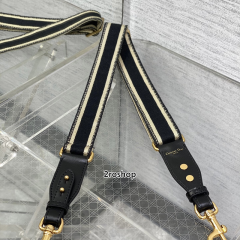 디올자수스트랩블랙