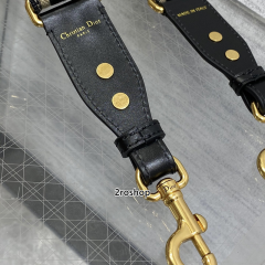 디올자수스트랩블랙