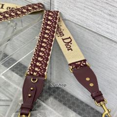 디올자수스트랩오블리크버건디