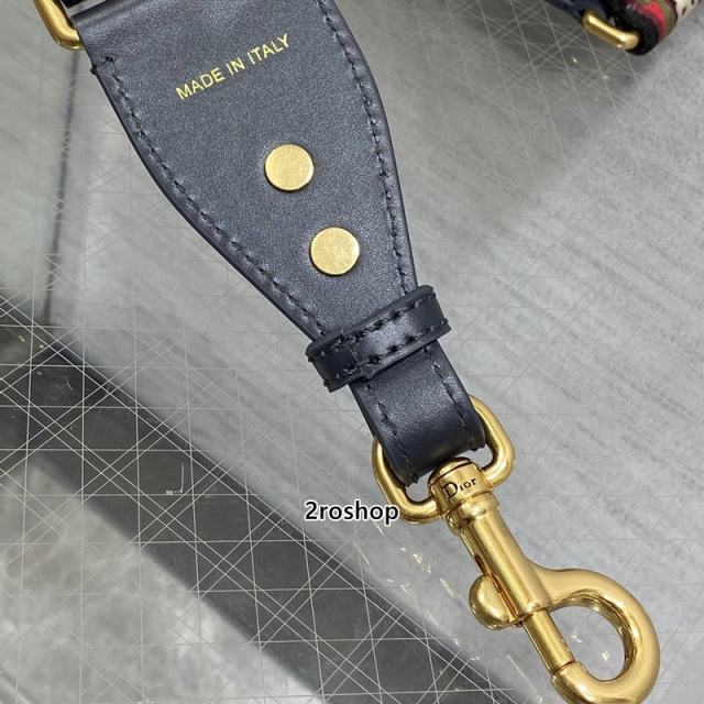 디올자수스트랩오블리크메달레드