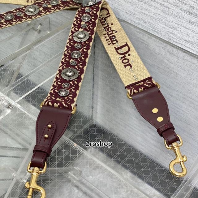 디올자수스트랩오블리크메달버건디