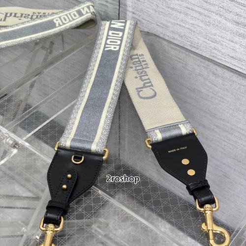 디올자수스트랩그레이