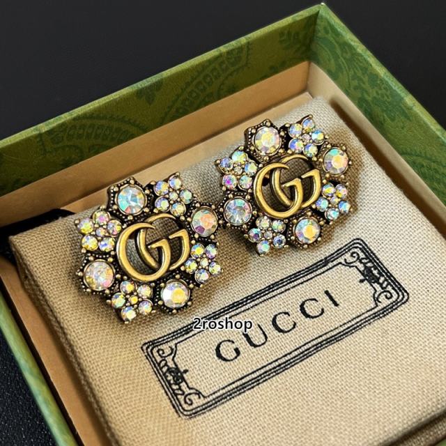 GUCCI 피어싱