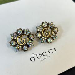 GUCCI 피어싱