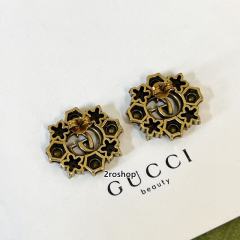 GUCCI 피어싱