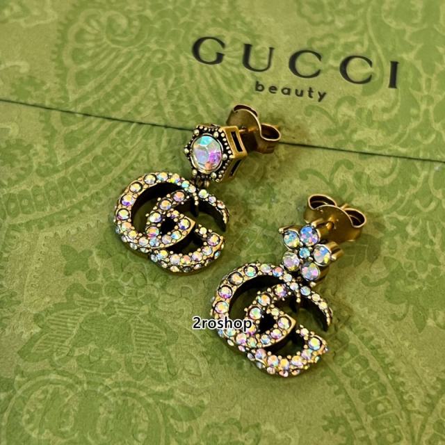 GUCCI 피어싱