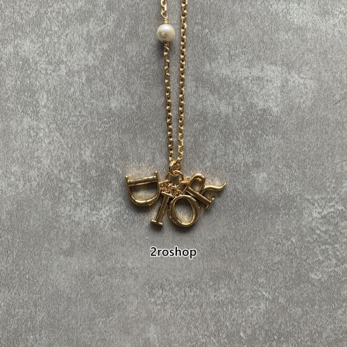 DIOR 목걸이