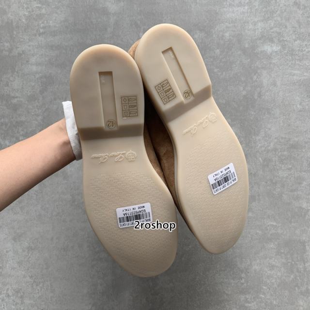 로로피아나로퍼