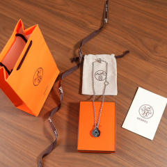 HERMES 목걸이