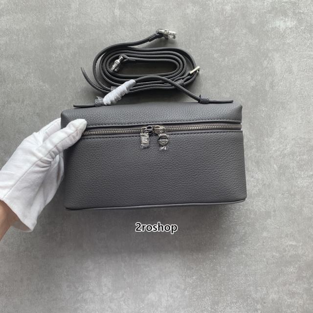 로로피아나클러치