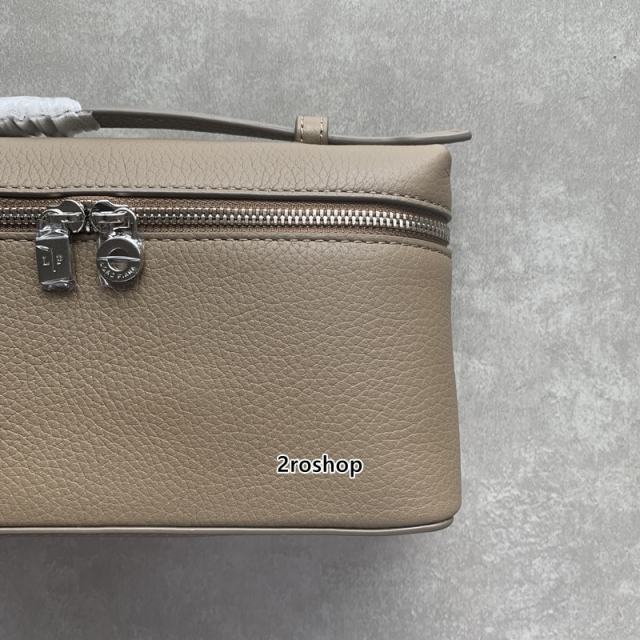 로로피아나클러치