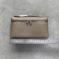 로로피아나클러치