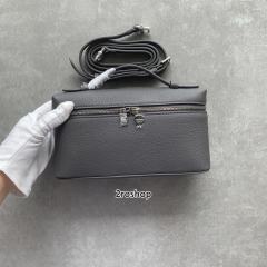 로로피아나클러치