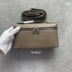 로로피아나클러치