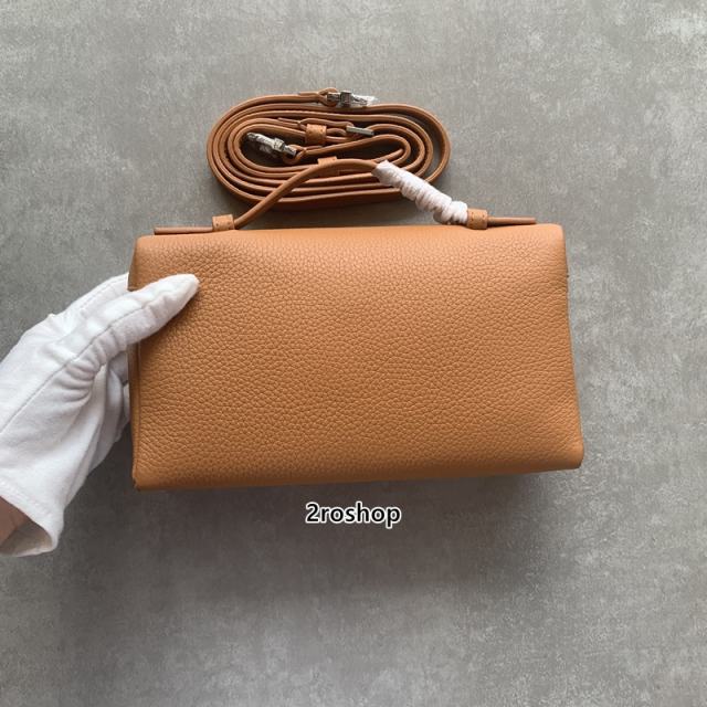 로로피아나클러치