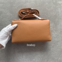 로로피아나클러치