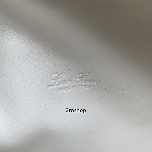 로로피아나클러치