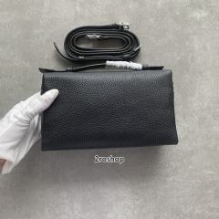 로로피아나클러치