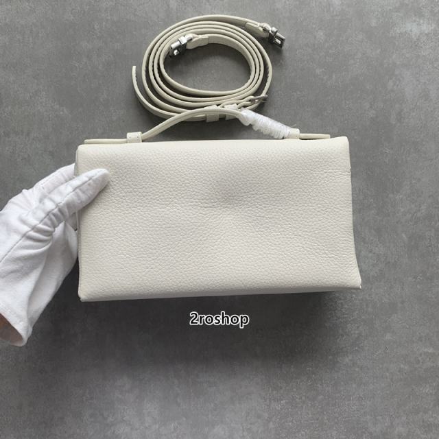 로로피아나클러치