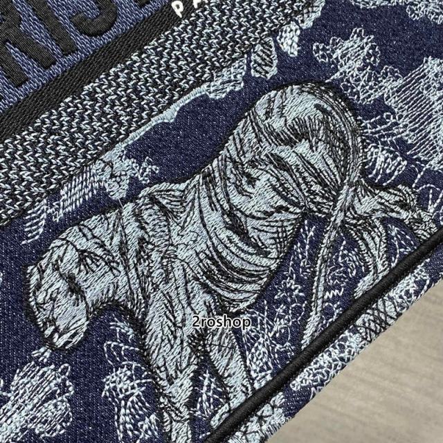 디올북토트백라지