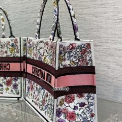 디올북토트백미듐핑크화이트