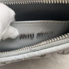 미우미우마테라쎄숄더백